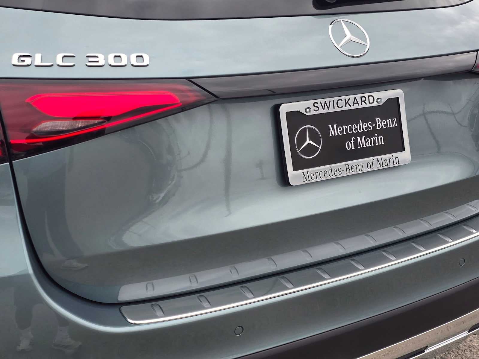 2027 Mercedes-Benz GLC 300 SUV