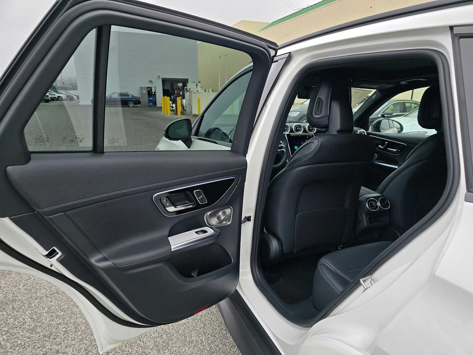 2026 Mercedes-Benz GLC 300 SUV