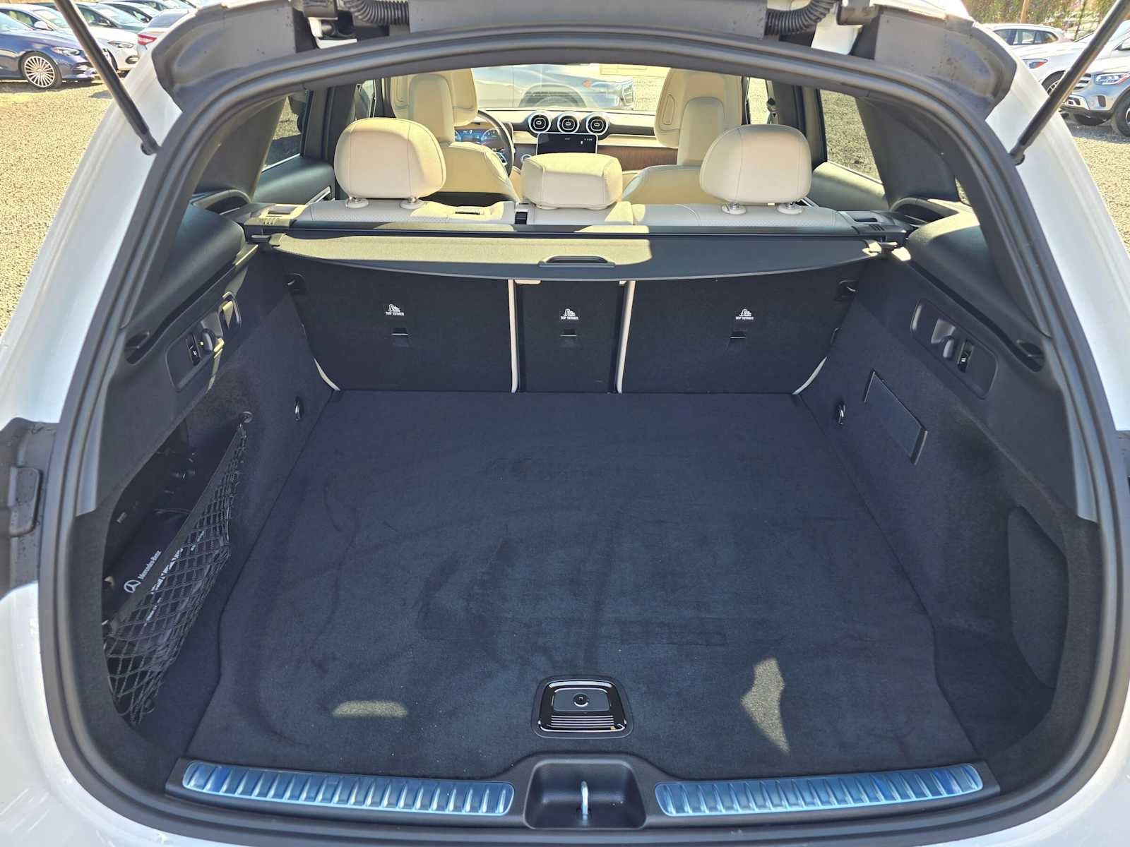 2027 Mercedes-Benz GLC 300 SUV