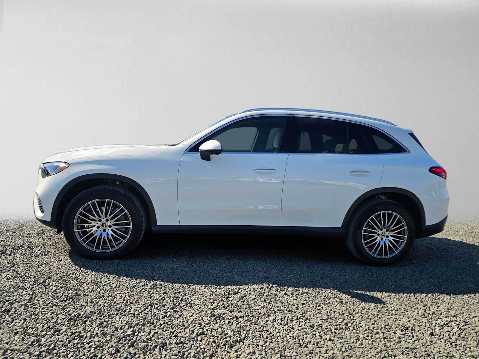 2027 Mercedes-Benz GLC 300 SUV