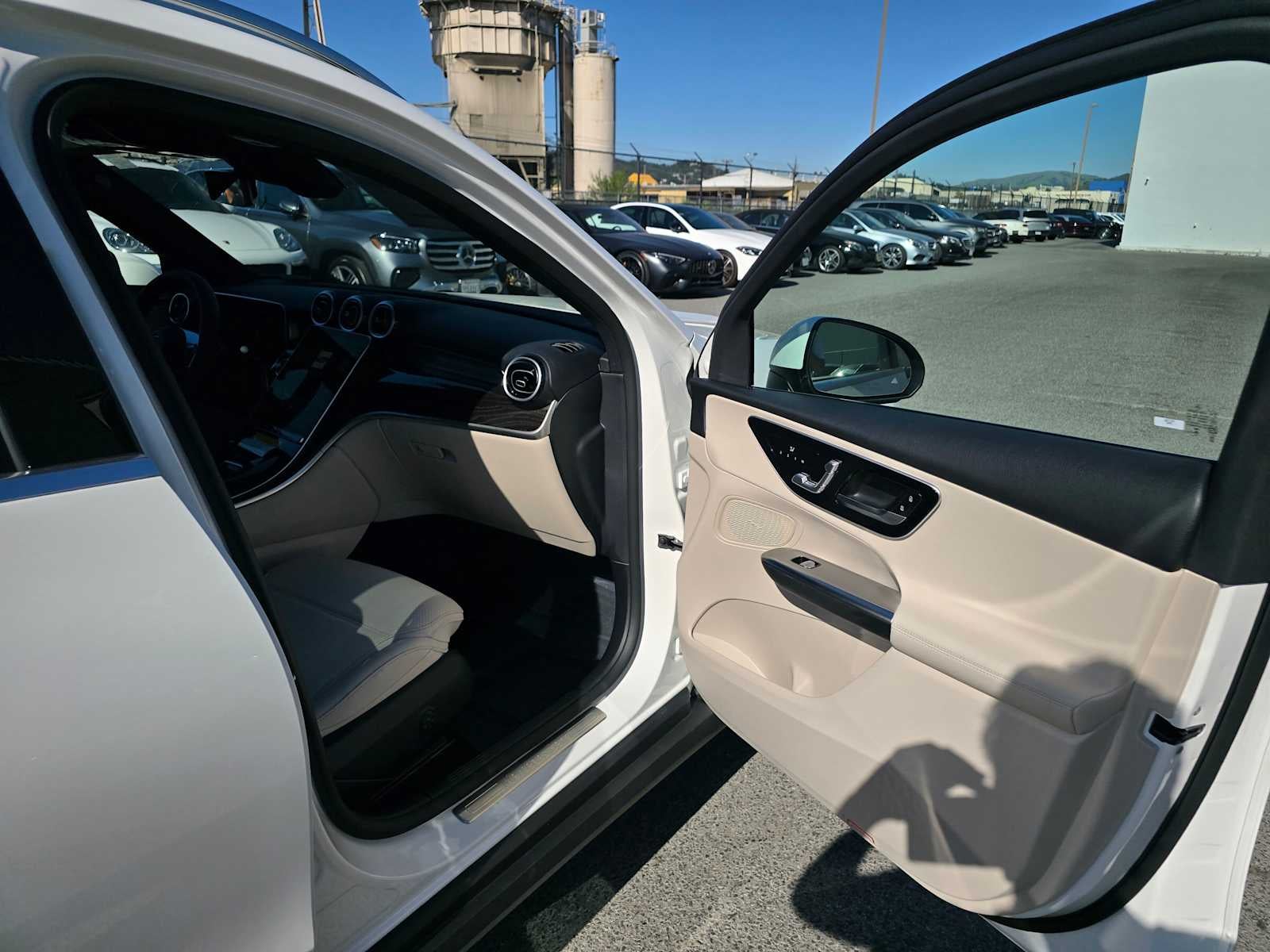 2026 Mercedes-Benz GLC 300 SUV