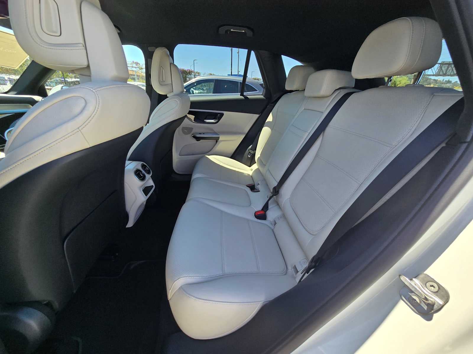 2026 Mercedes-Benz GLC 300 SUV