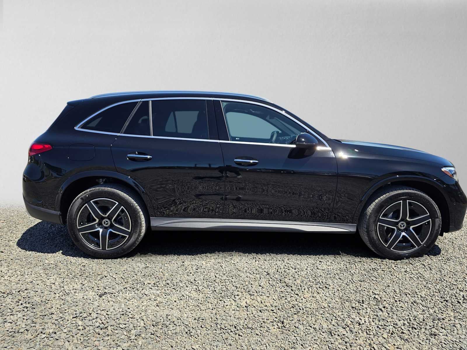 2026 Mercedes-Benz GLC 300 SUV
