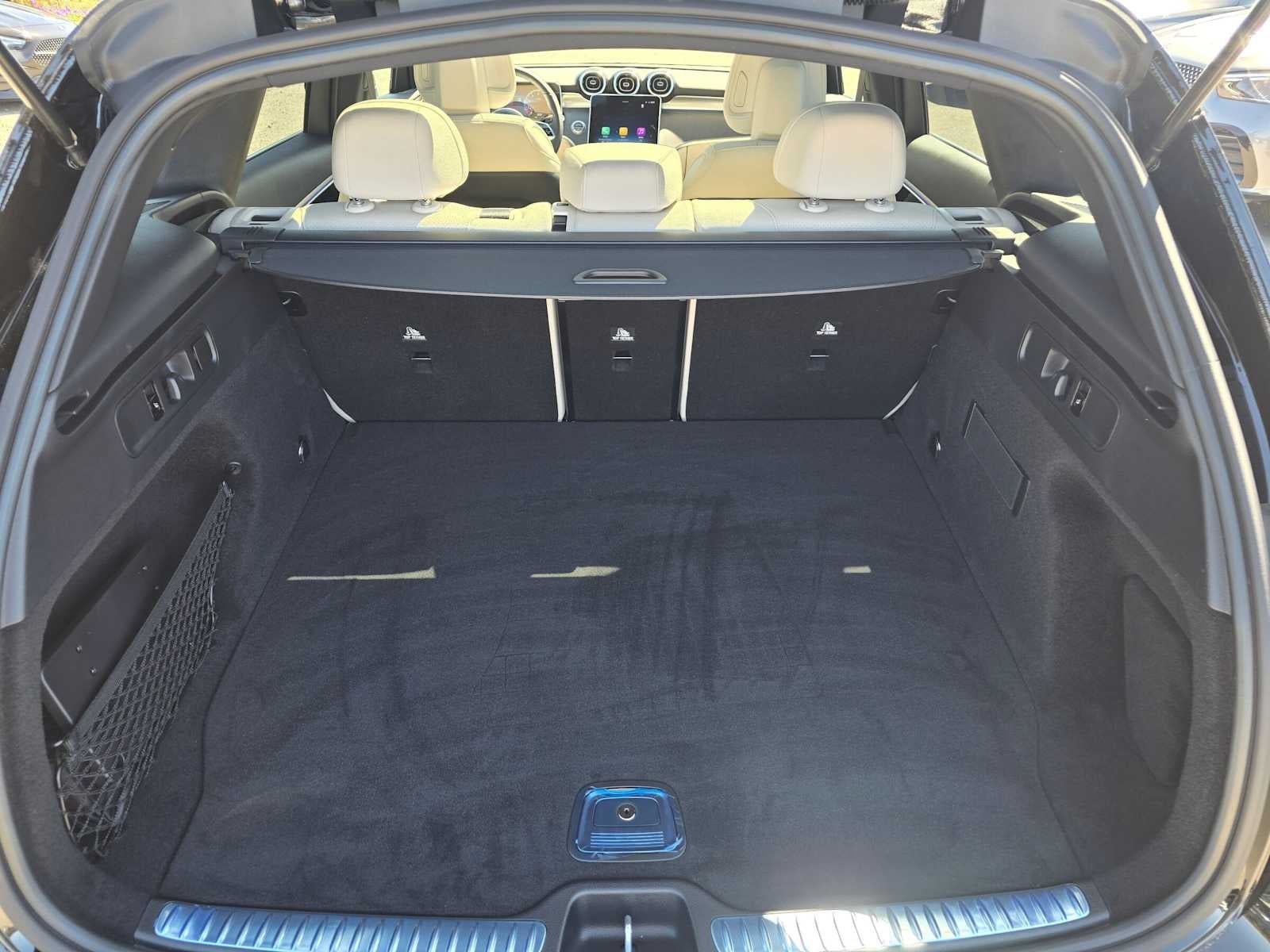 2027 Mercedes-Benz GLC 300 SUV