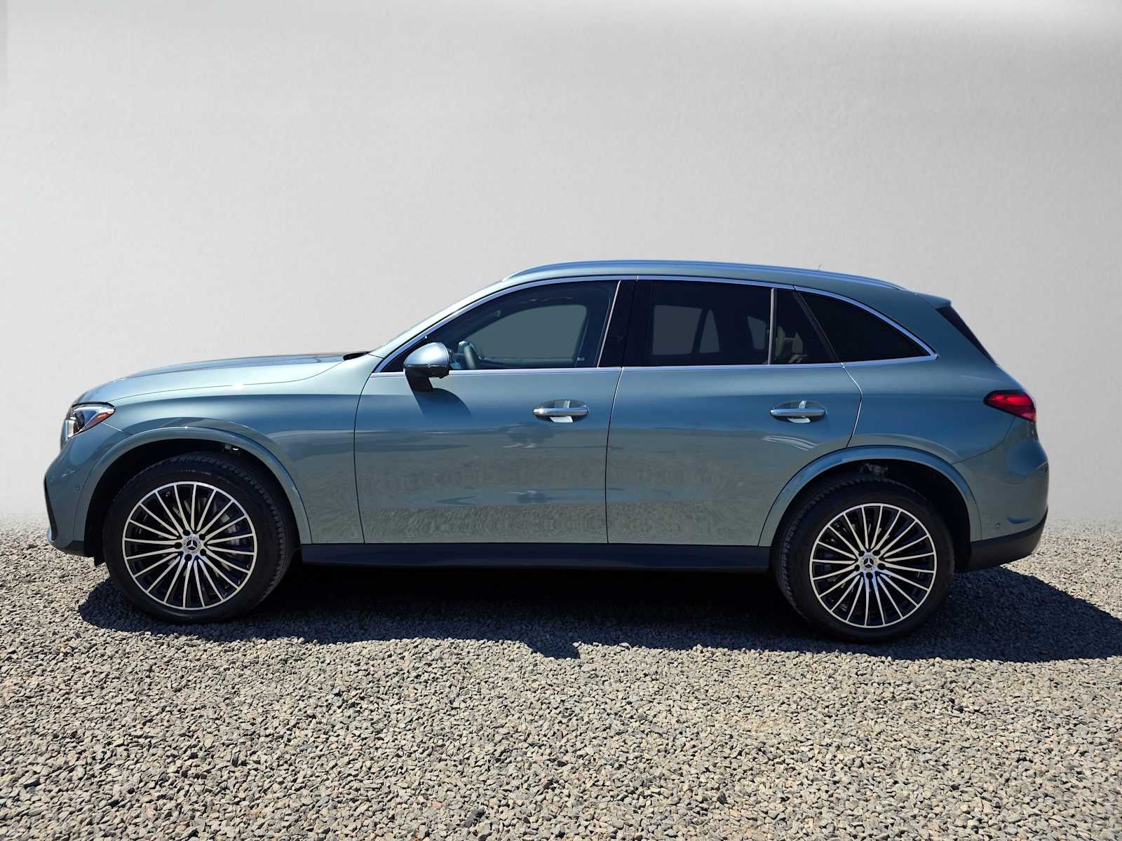 2027 Mercedes-Benz GLC 300 4MATIC® SUV