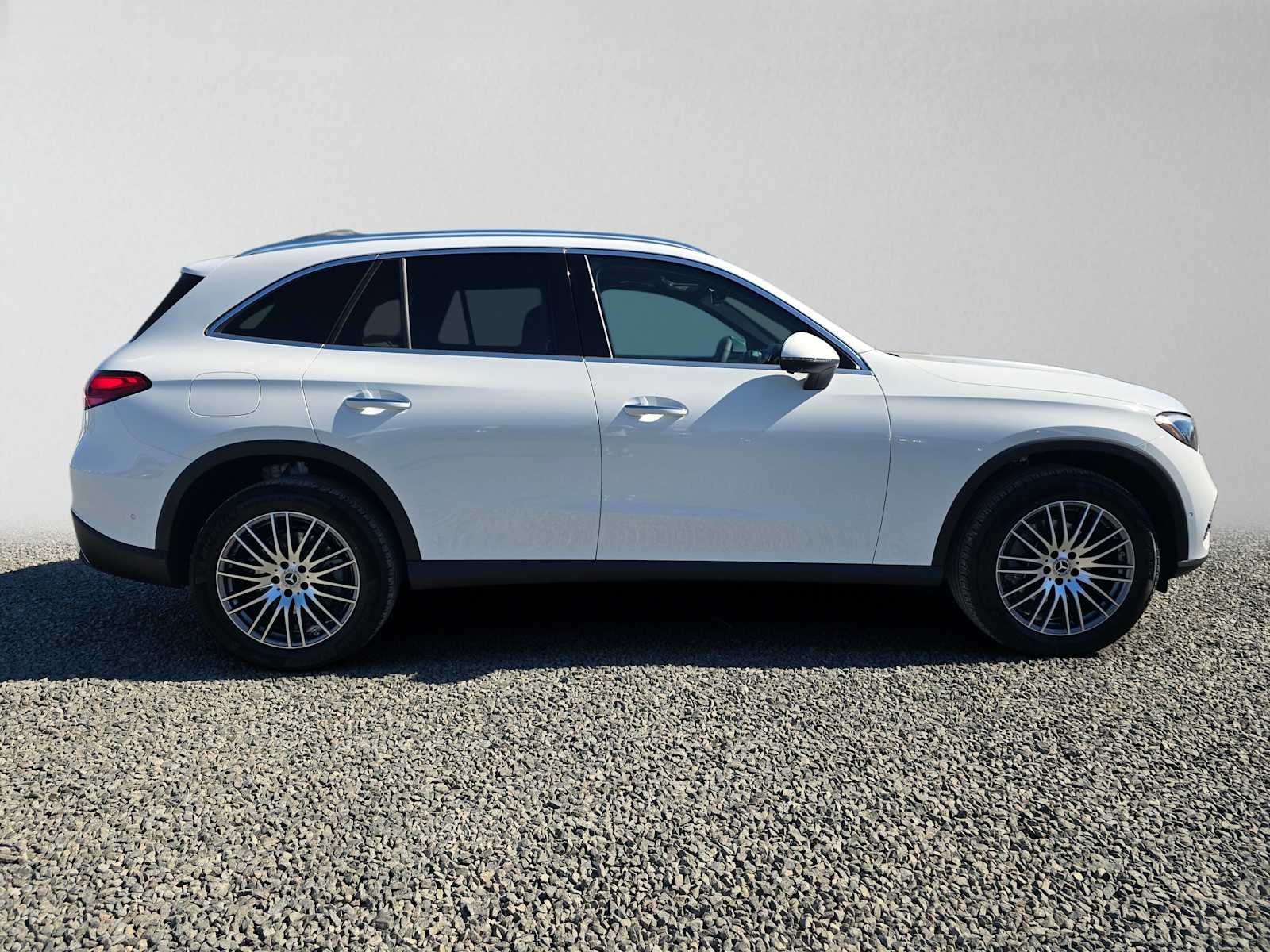 2027 Mercedes-Benz GLC 300 4MATIC® SUV