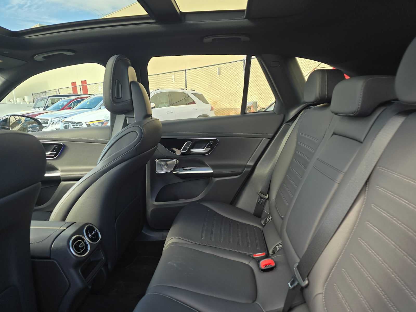 2024 Mercedes-Benz GLC 300 GLC 300