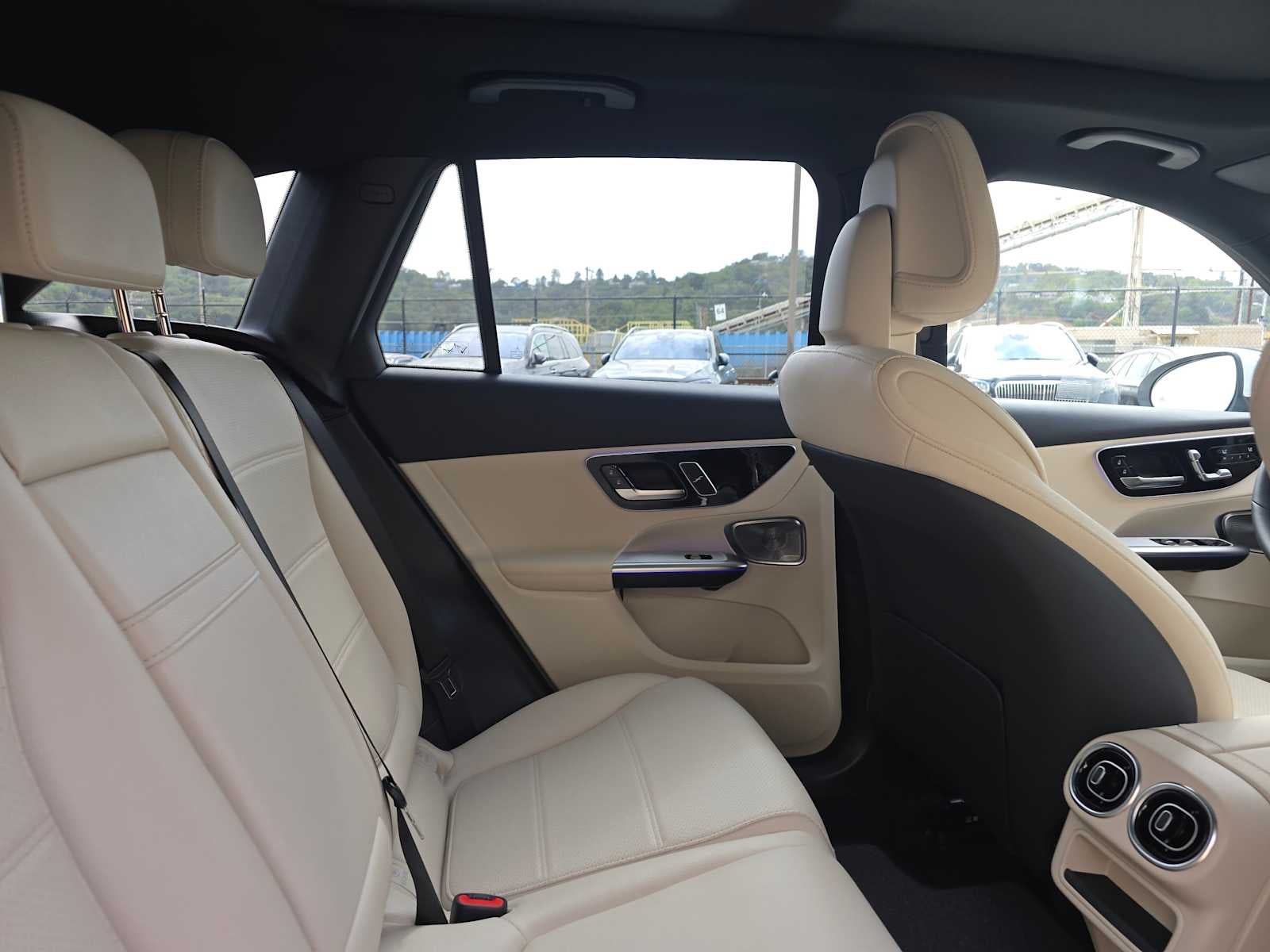 2026 Mercedes-Benz GLC 300 GLC 300