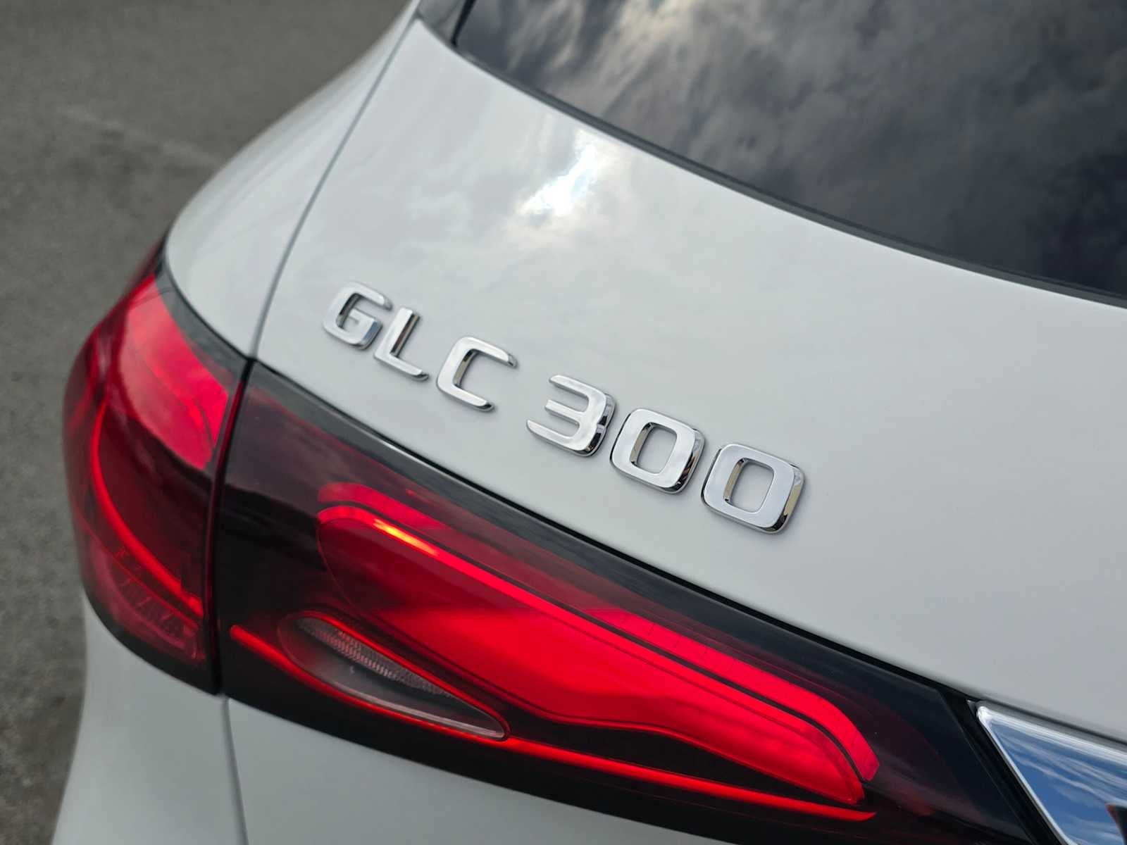 2026 Mercedes-Benz GLC 300 GLC 300