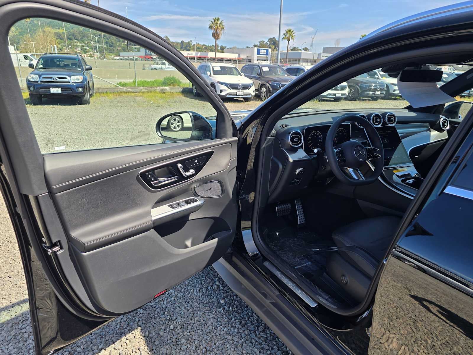 2026 Mercedes-Benz GLC 300 4MATIC® SUV