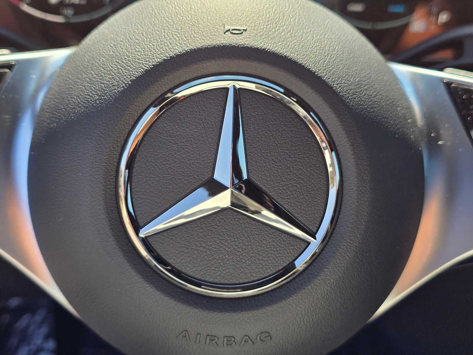 2027 Mercedes-Benz GLC 300 4MATIC® SUV