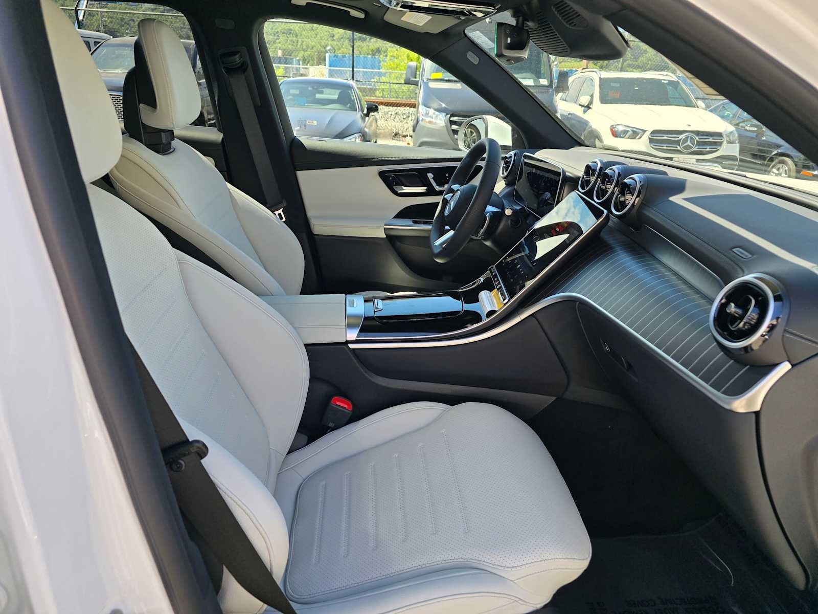 2026 Mercedes-Benz GLC 300 4MATIC® SUV