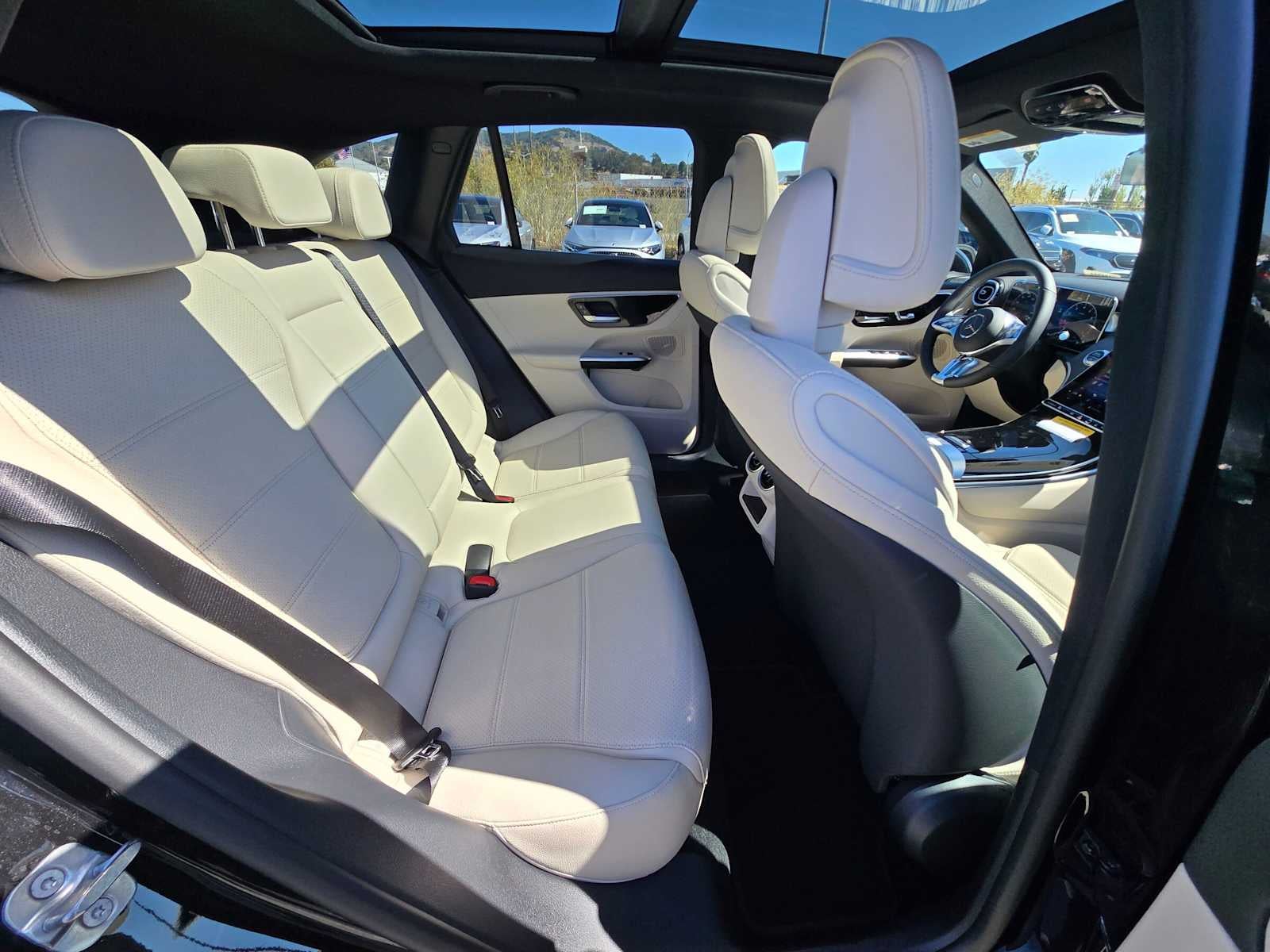 2027 Mercedes-Benz GLC 300 4MATIC® SUV
