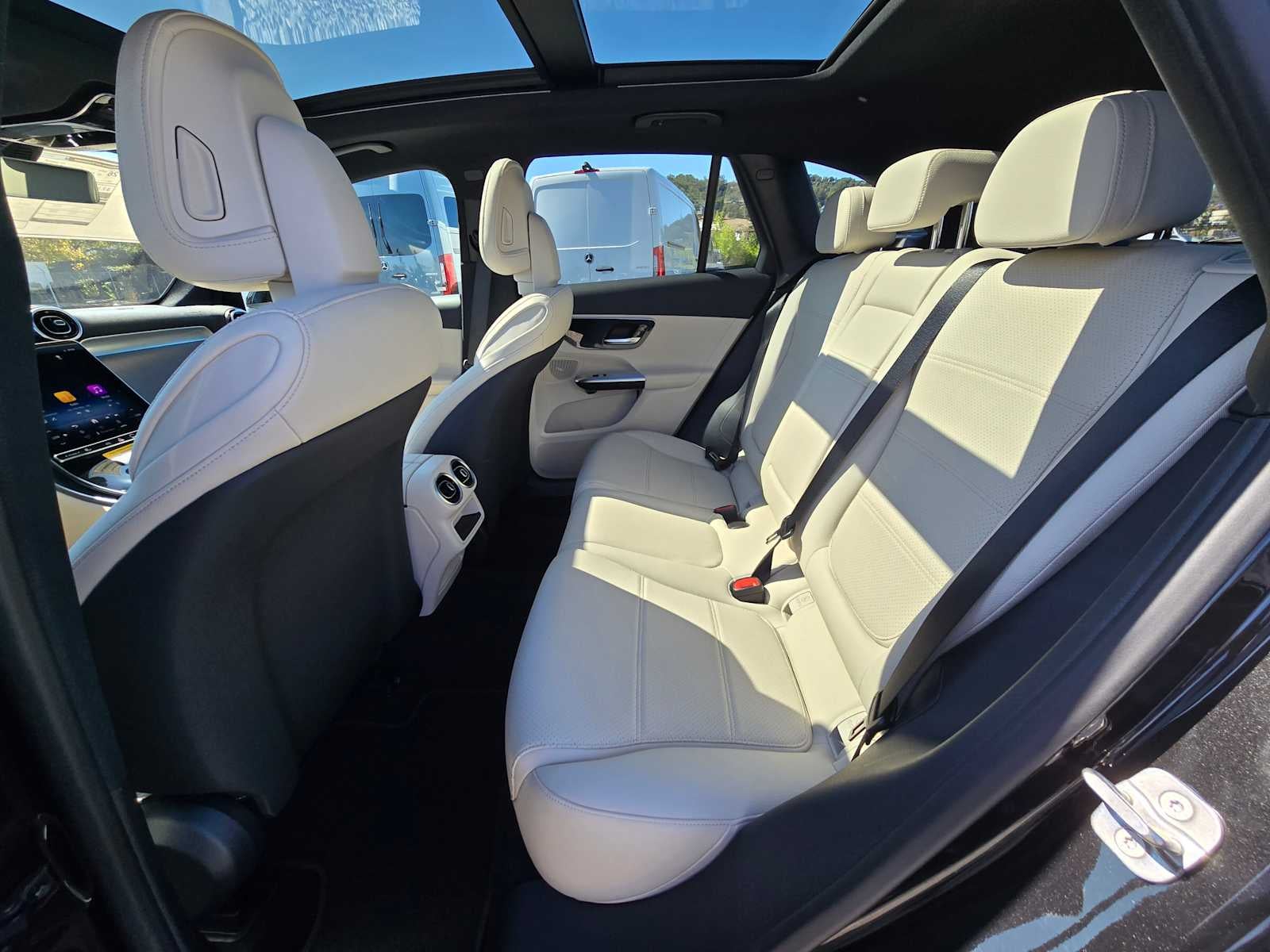 2027 Mercedes-Benz GLC 300 4MATIC® SUV