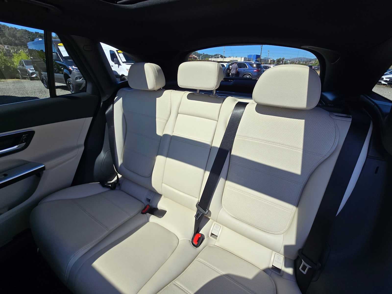 2027 Mercedes-Benz GLC 300 4MATIC® SUV