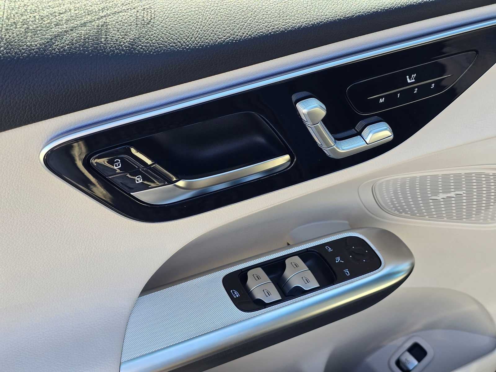 2027 Mercedes-Benz GLC 300 4MATIC® SUV