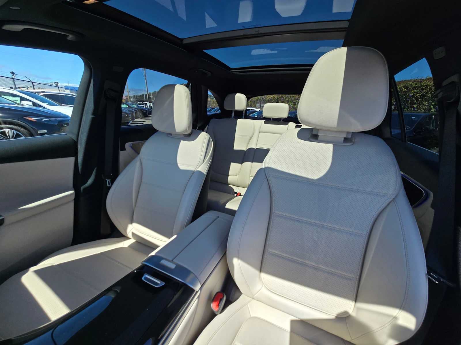 2027 Mercedes-Benz GLC 300 4MATIC® SUV