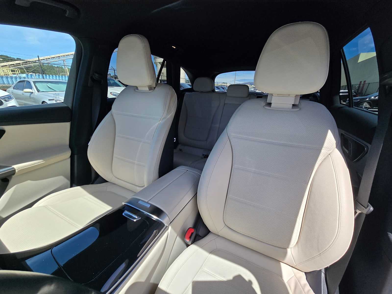 2023 Mercedes-Benz GLC 300 4MATIC® SUV