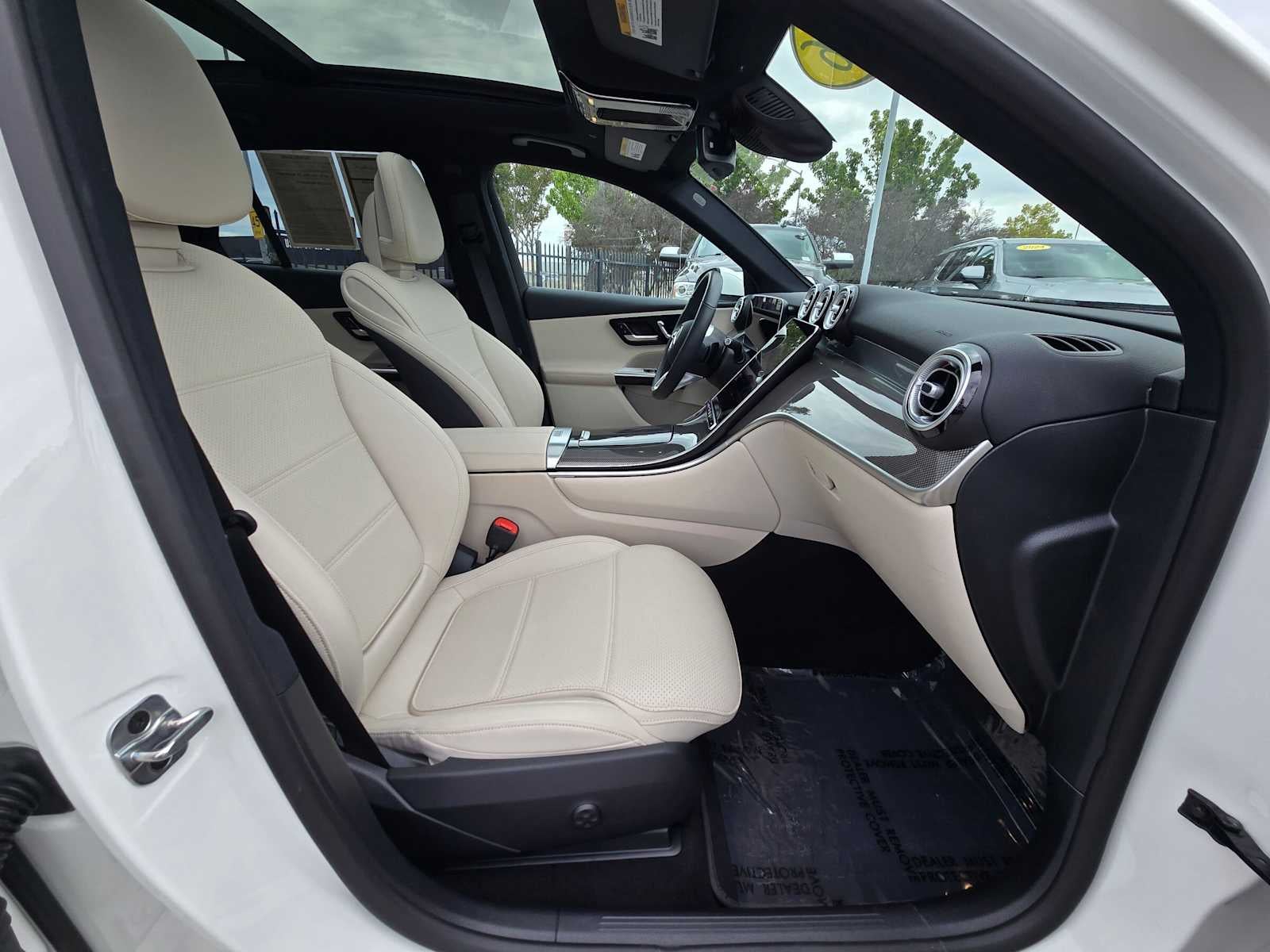 2026 Mercedes-Benz GLC 300 4MATIC® SUV