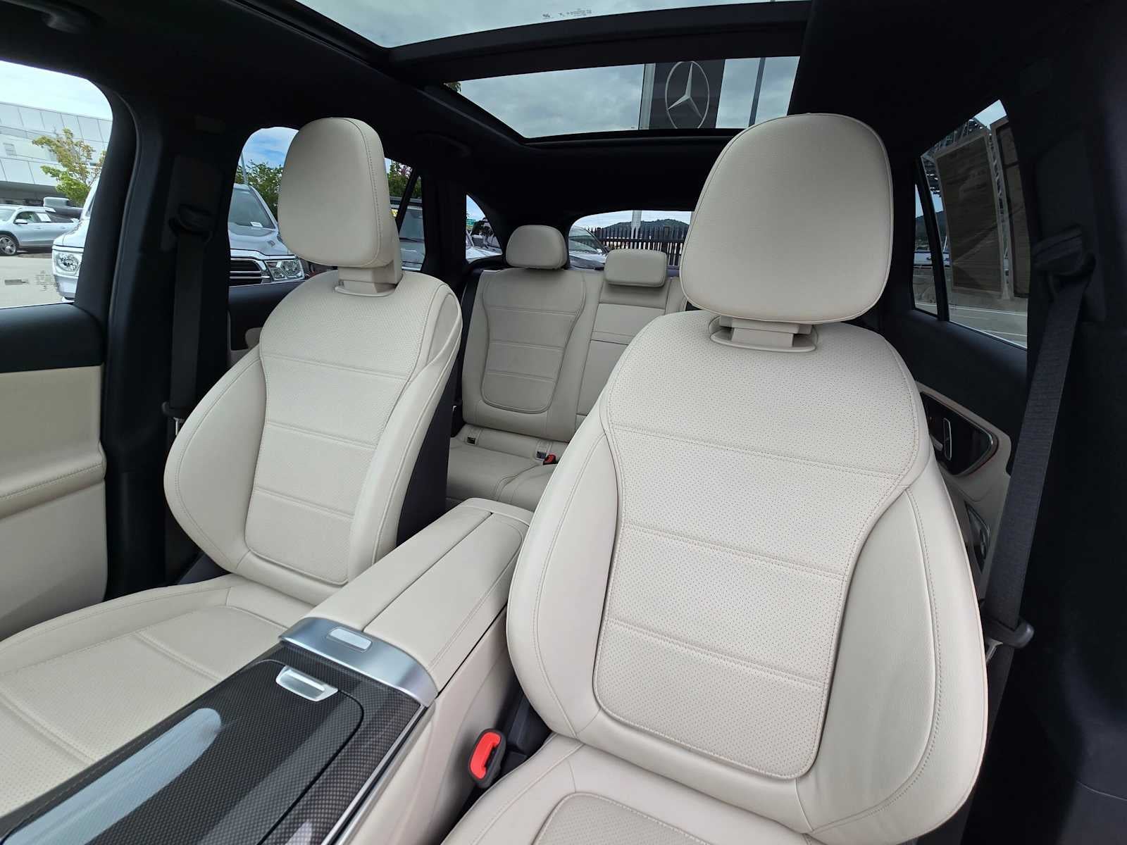 2026 Mercedes-Benz GLC 300 4MATIC® SUV