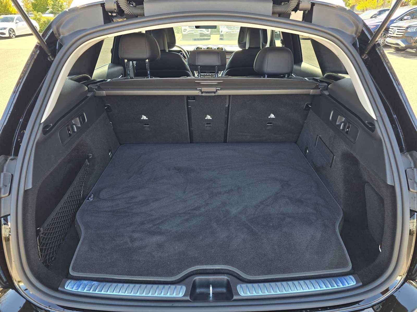 2025 Mercedes-Benz GLC 350e 4MATIC® SUV