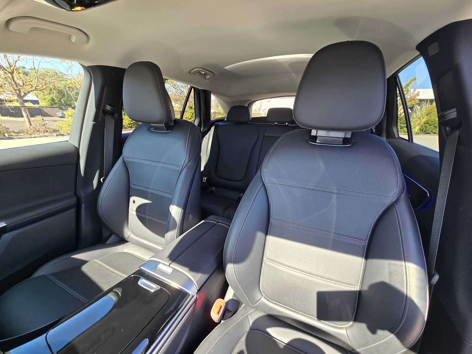 2025 Mercedes-Benz GLC 350e 4MATIC® SUV