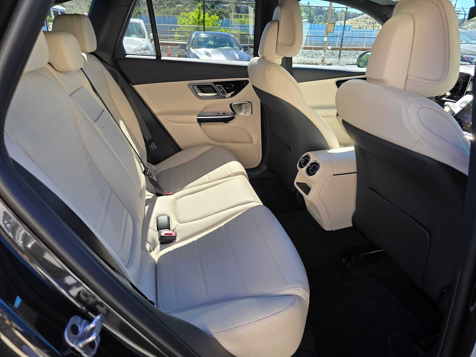 2026 Mercedes-Benz GLC 350e 4MATIC® SUV