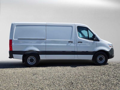 2025 Mercedes-Benz Sprinter Cargo Van 2500 Standard Roof I4 Diesel 144 RWD