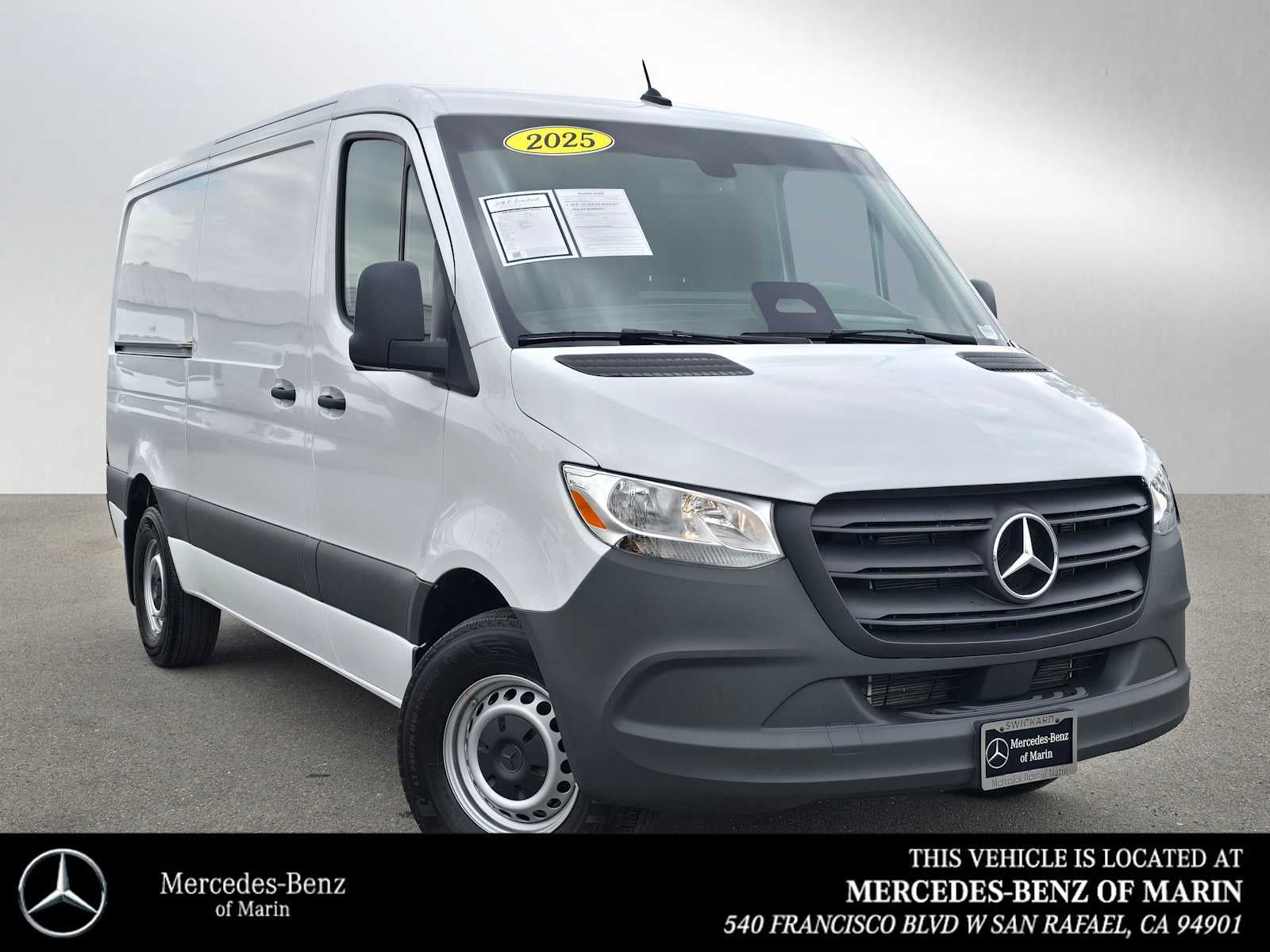 2025 Mercedes-Benz Sprinter Cargo Van 2500 Standard Roof I4 Diesel 144 RWD