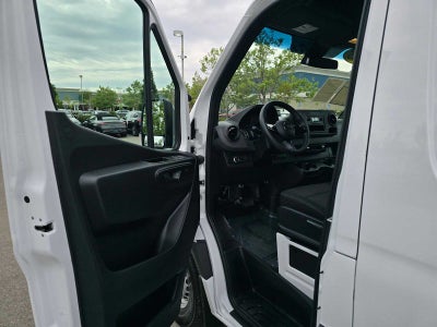 2025 Mercedes-Benz Sprinter Cargo Van 2500 Standard Roof I4 Diesel 144 RWD