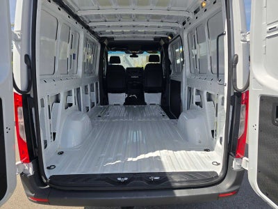 2025 Mercedes-Benz Sprinter Cargo Van 2500 Standard Roof I4 Diesel 144 RWD