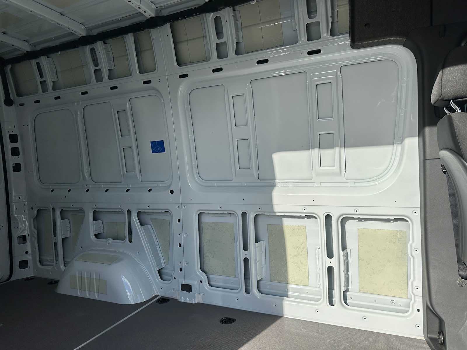 2023 Mercedes-Benz Sprinter 1500 Standard Roof I4 Gas 144" RWD