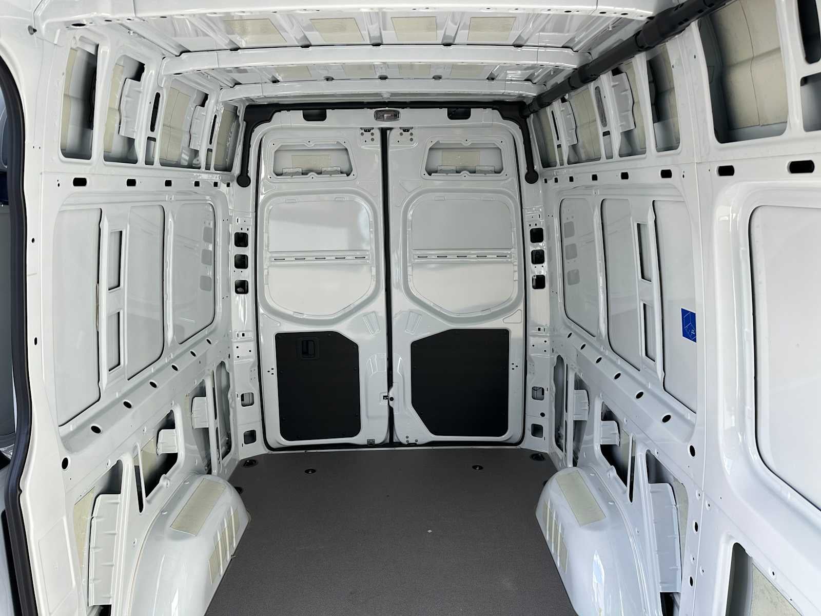 2023 Mercedes-Benz Sprinter 1500 Standard Roof I4 Gas 144" RWD