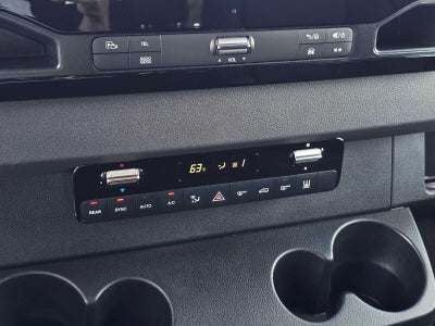 2025 Mercedes-Benz Sprinter Passenger Van 2500 Standard Roof I4 Diesel 144 RWD