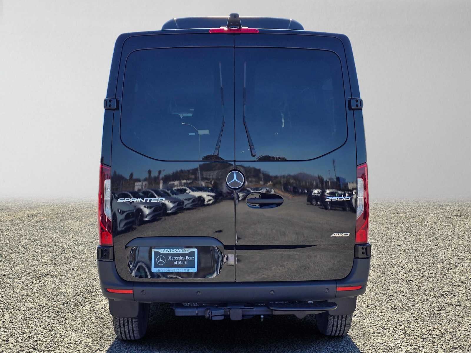 2026 Mercedes-Benz Sprinter Passenger Van 2500 Standard Roof I4 Diesel HO 144 AWD