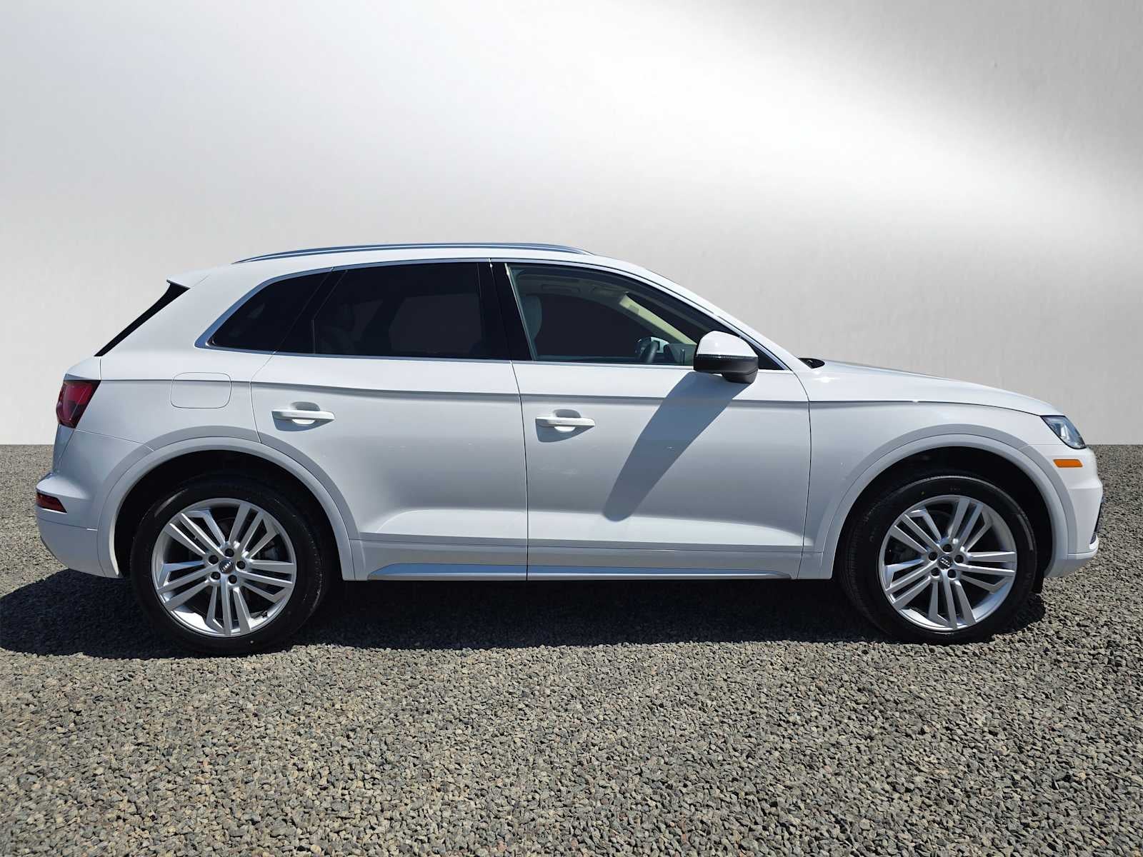 2019 Audi Q5 Premium Plus