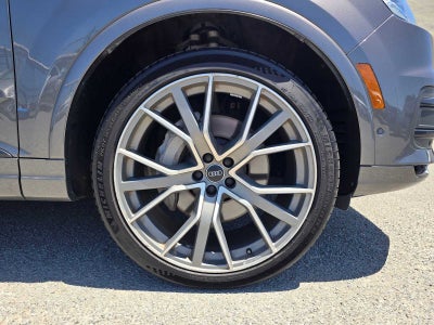 2019 Audi Q7 Prestige