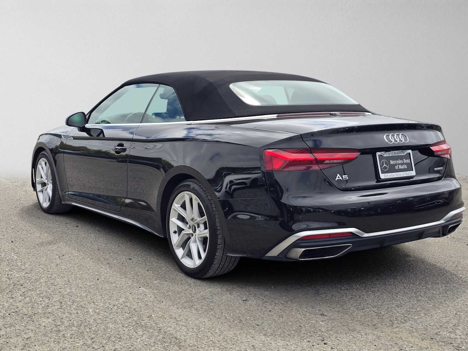 2023 Audi A5 Cabriolet S line Premium