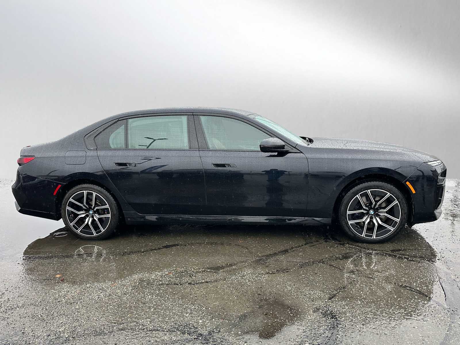 2023 BMW 7 Series 760i xDrive