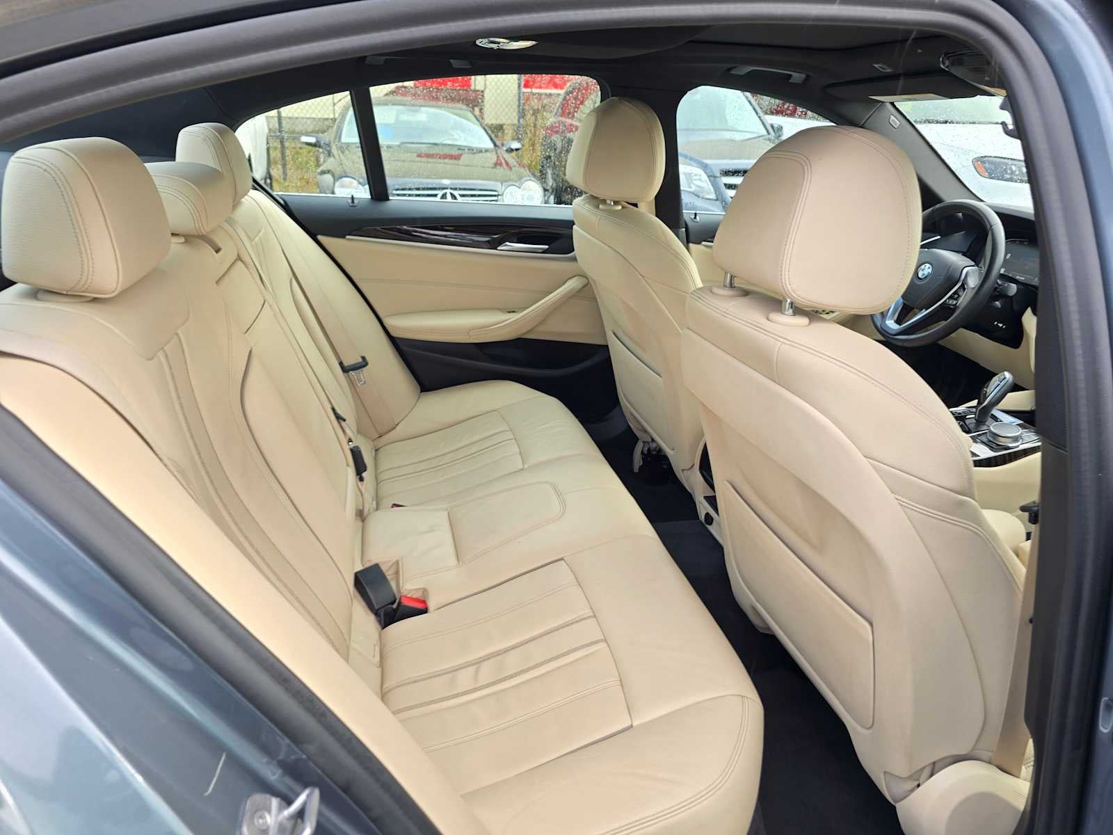 2020 BMW 5 Series 530i