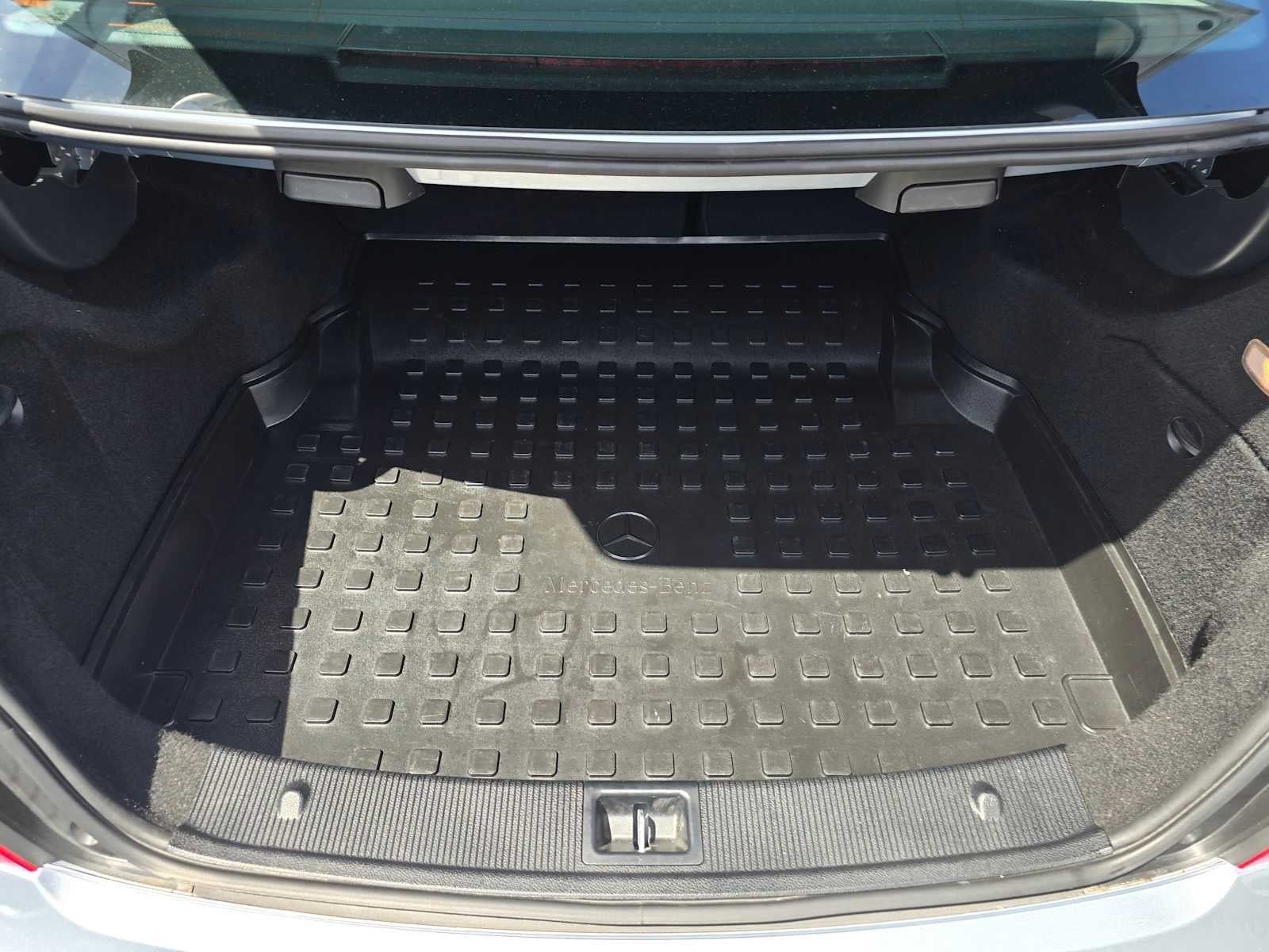 2013 Mercedes-Benz C 250 4dr Sdn RWD