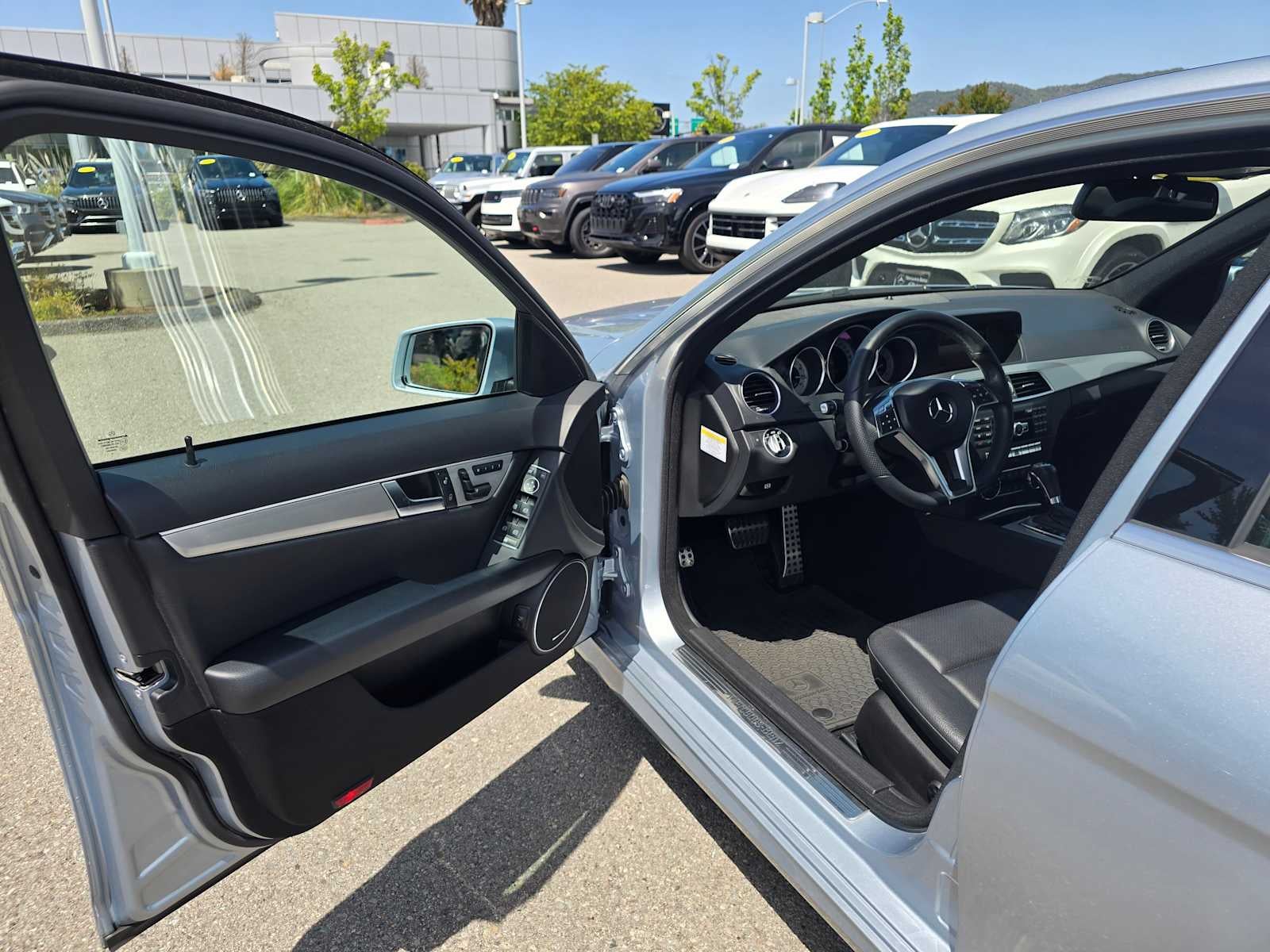 2013 Mercedes-Benz C 250 4dr Sdn RWD