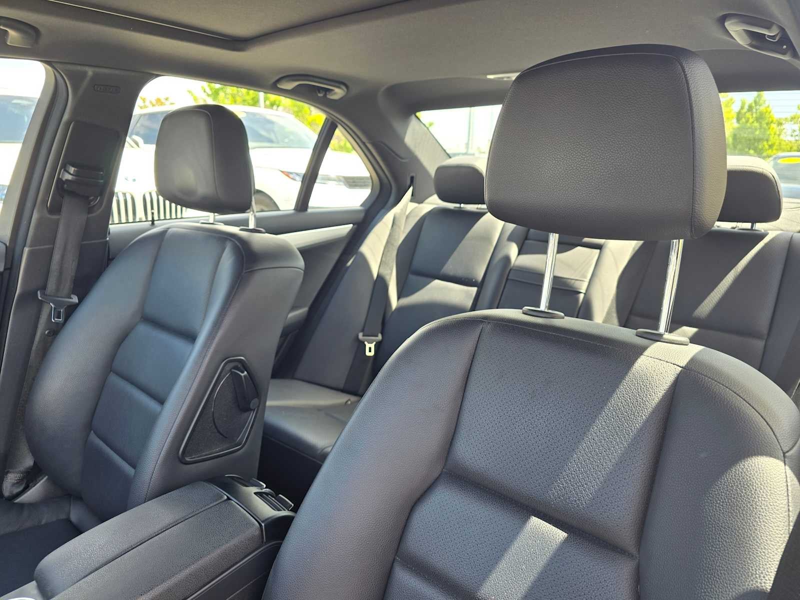 2013 Mercedes-Benz C 250 4dr Sdn RWD