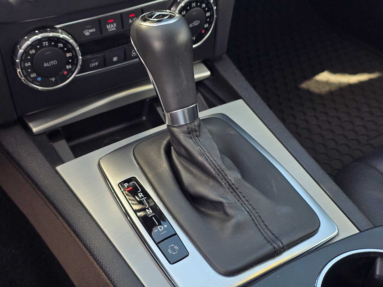 2013 Mercedes-Benz C 250 4dr Sdn RWD