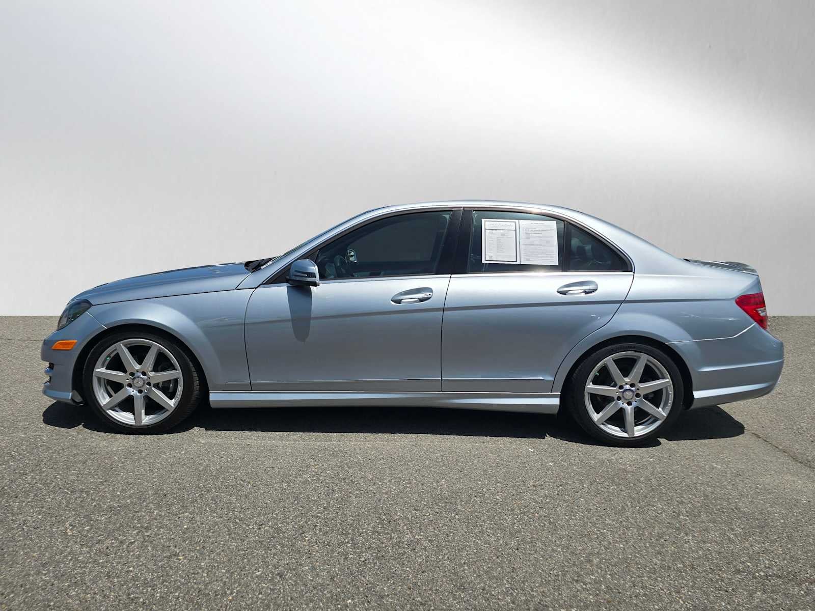 2013 Mercedes-Benz C 250 4dr Sdn RWD