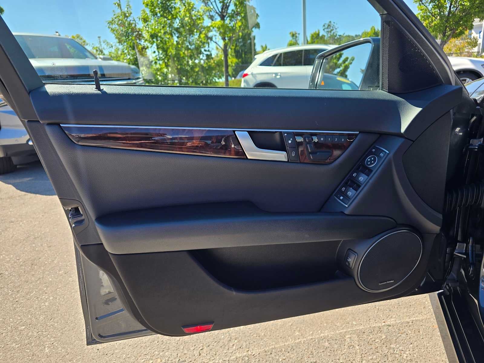 2014 Mercedes-Benz C 250 4dr Sdn RWD