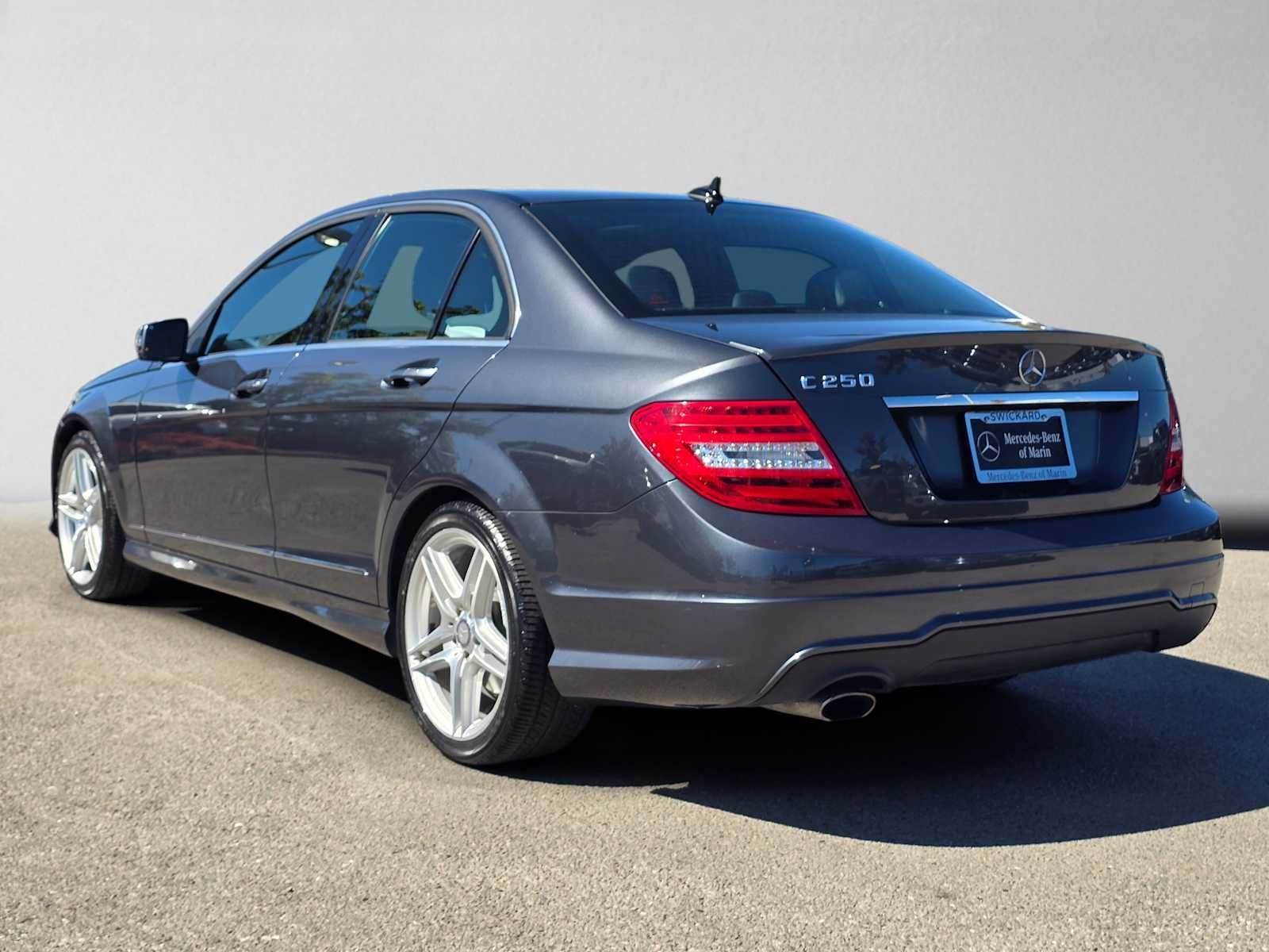 2014 Mercedes-Benz C 250 4dr Sdn RWD