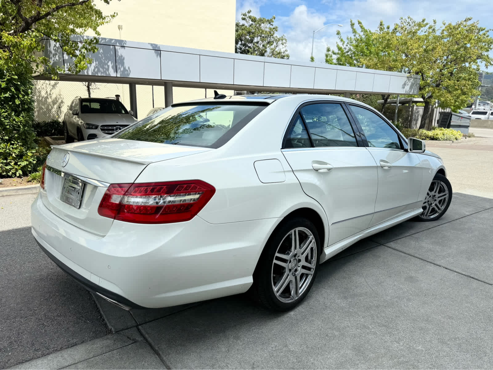 2010 Mercedes-Benz E 350 4dr Sdn RWD