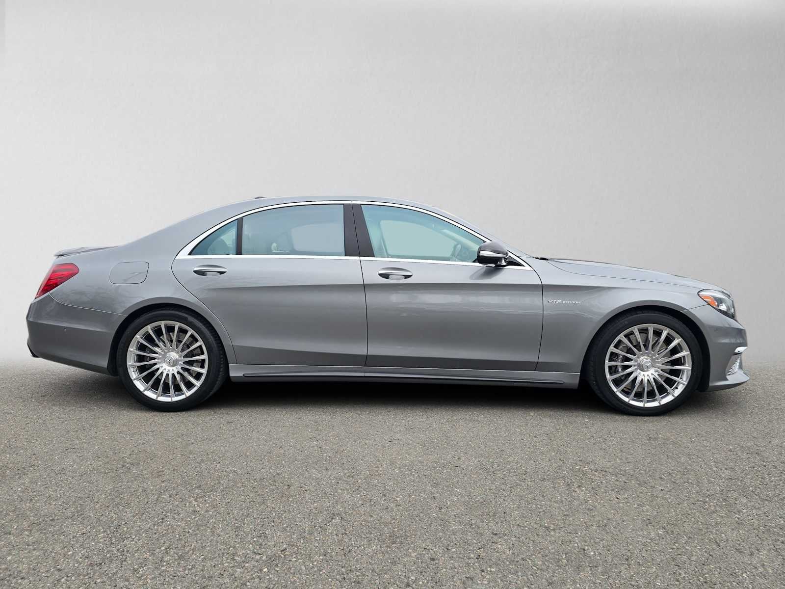 2015 Mercedes-Benz S 65 AMG® 4dr Sdn RWD
