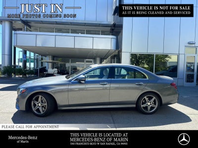 2017 Mercedes-Benz E 300 RWD Sedan